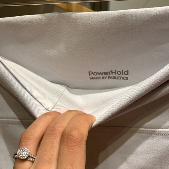 Fabletics Power Hold Small - Picture 2 of 4